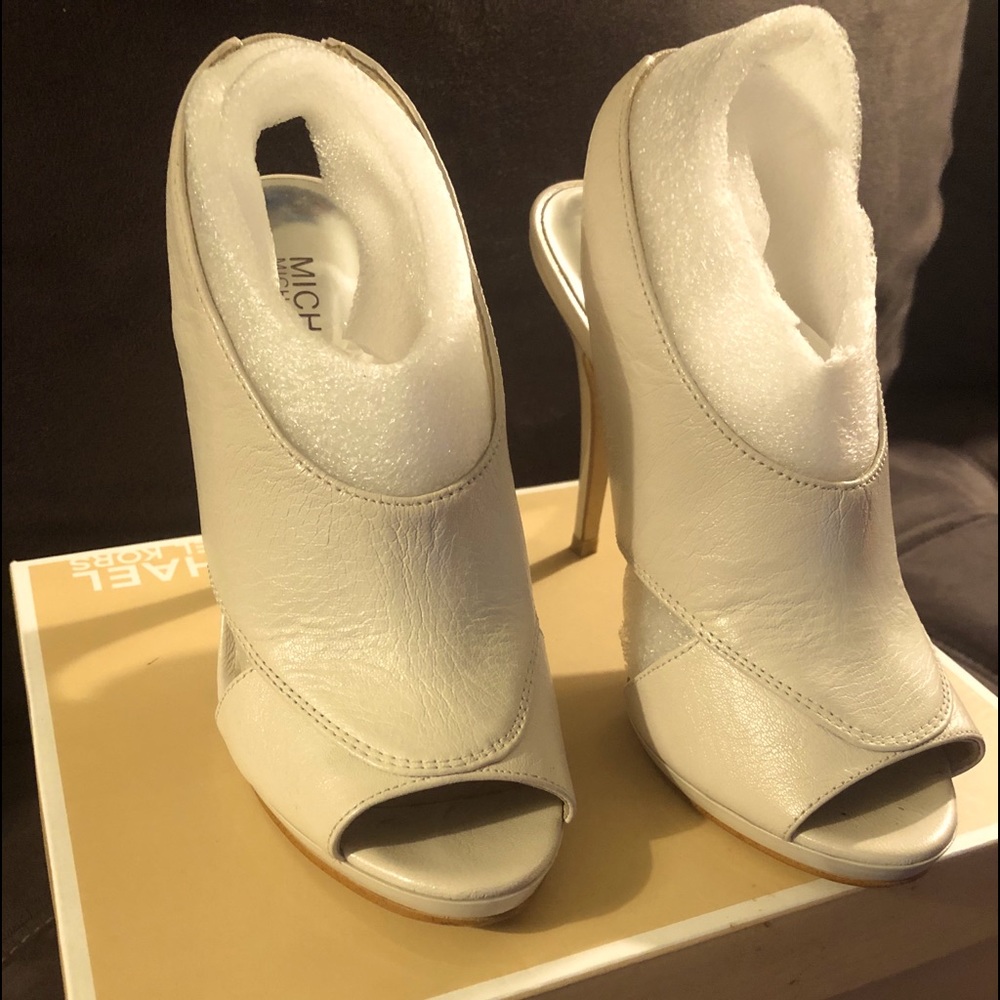 Ladies heels
